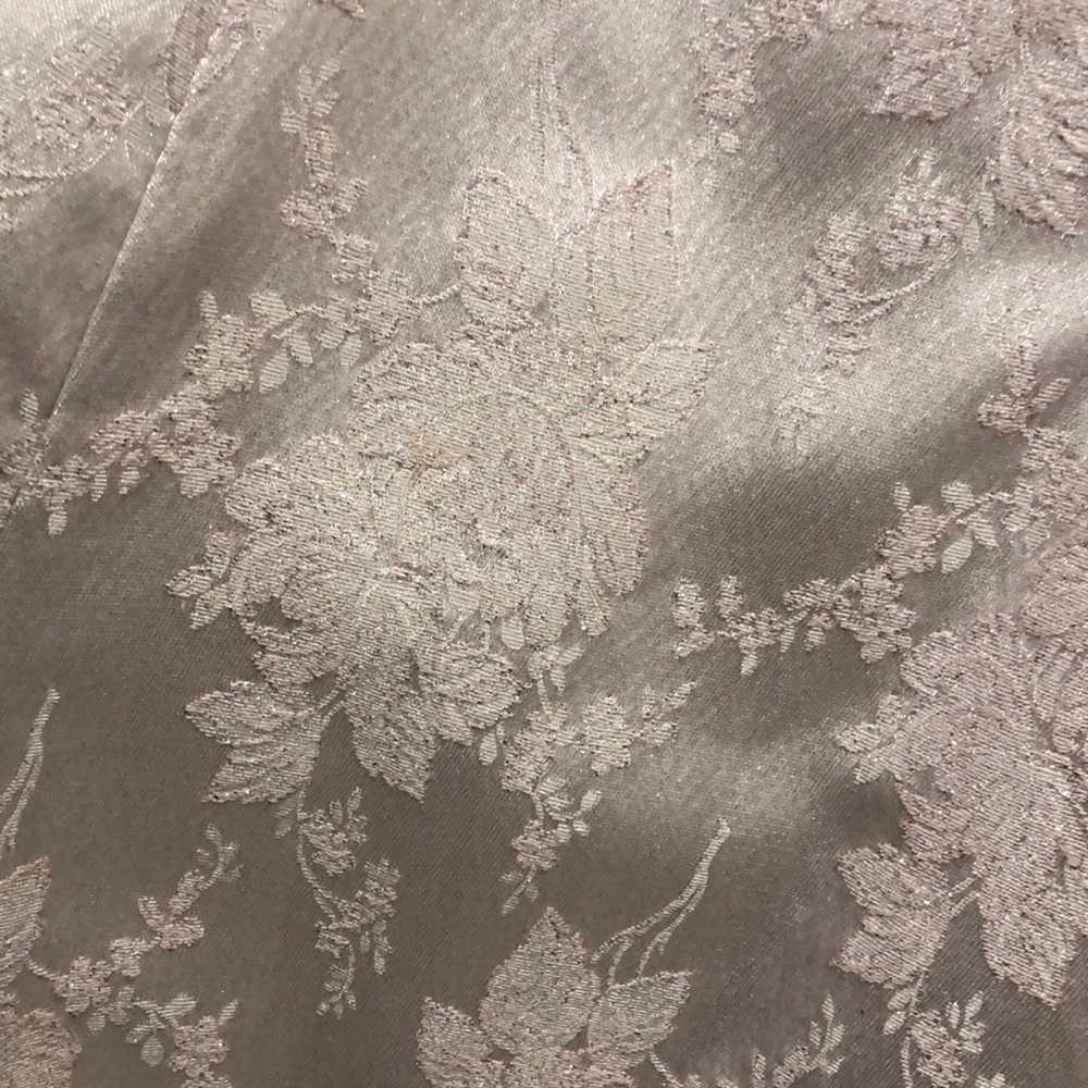Formal Dress - Picture 3 of 7